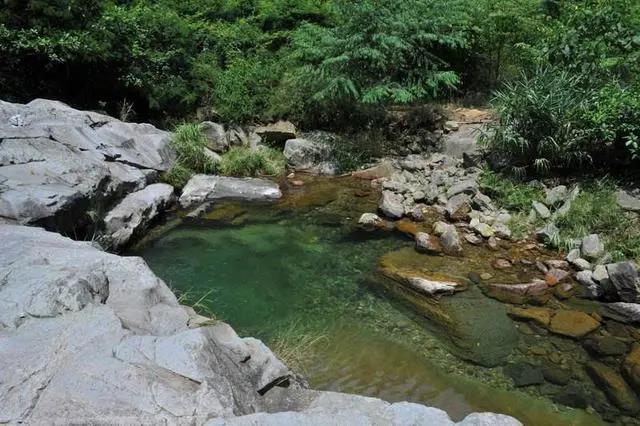 赤水河泉水